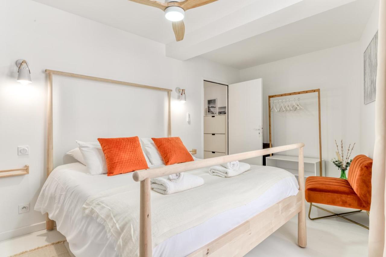 קרקסון Les Gites De Laure - L'Or Blanc, Appartement Avec Vue Sur Le Chateau, Climatisation, Netflix, A 160 M De La Cite Medievale מראה חיצוני תמונה