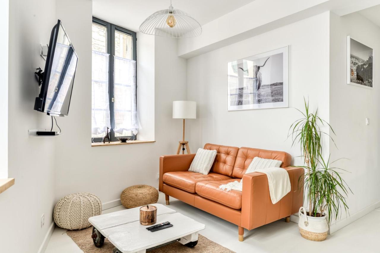 קרקסון Les Gites De Laure - L'Or Blanc, Appartement Avec Vue Sur Le Chateau, Climatisation, Netflix, A 160 M De La Cite Medievale מראה חיצוני תמונה
