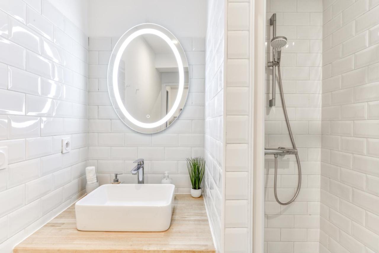 קרקסון Les Gites De Laure - L'Or Blanc, Appartement Avec Vue Sur Le Chateau, Climatisation, Netflix, A 160 M De La Cite Medievale מראה חיצוני תמונה