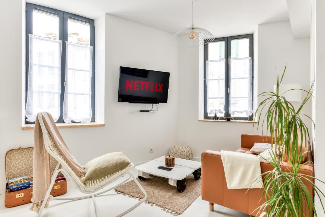 קרקסון Les Gites De Laure - L'Or Blanc, Appartement Avec Vue Sur Le Chateau, Climatisation, Netflix, A 160 M De La Cite Medievale מראה חיצוני תמונה