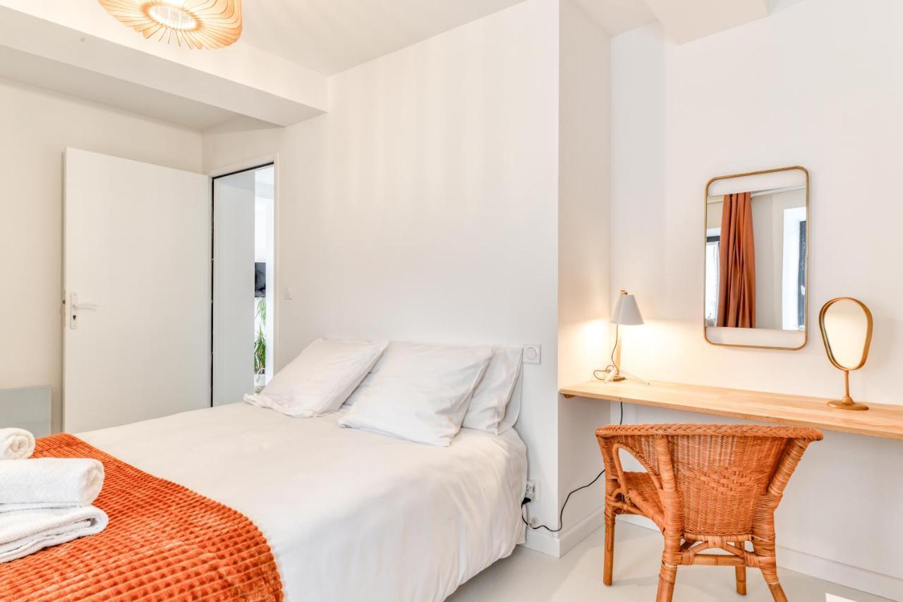 קרקסון Les Gites De Laure - L'Or Blanc, Appartement Avec Vue Sur Le Chateau, Climatisation, Netflix, A 160 M De La Cite Medievale מראה חיצוני תמונה